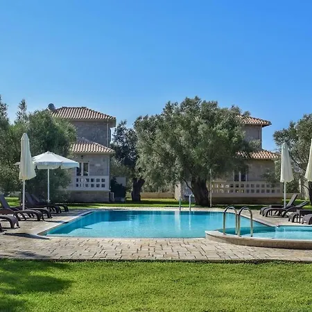 公寓 *elia*/5' From Town & Sea/ Mountain View Frínion