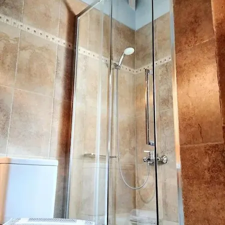 *elia*/5' From Town & Sea/ Mountain View Apartamento *